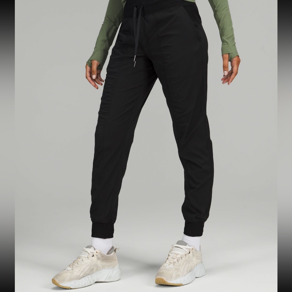 Lululemon studio slim pants size 8